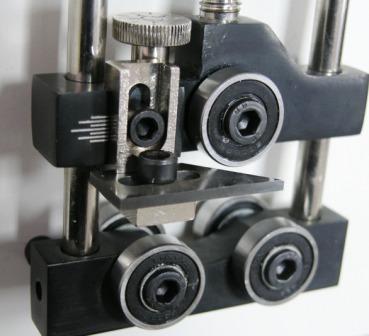 Съёмник проводящего экрана с изоляции кабеля СППЭ 70/400 Инструмент для снятия изоляции с провода и кабеля фото, изображение