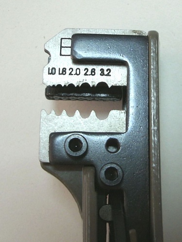 Съемник изоляции СИ-6В Инструмент для снятия изоляции с провода и кабеля фото, изображение